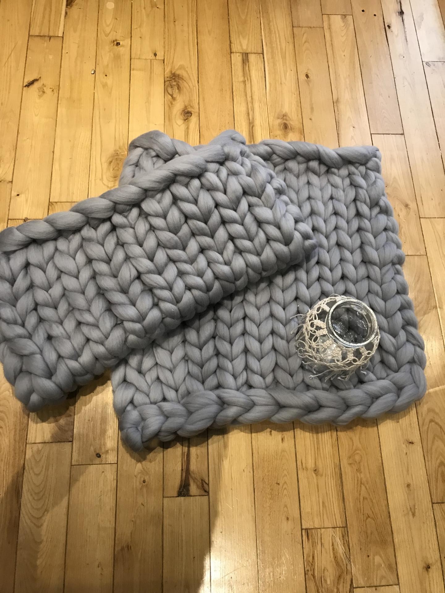 couverture en laine mérinos 60€✨